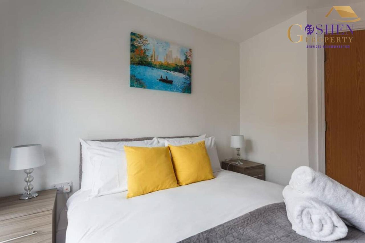 2 Bedroom Apartment Chapel Riverside At Goshen Property Serviced Accommodation Southampton, Free Wifi & Parking Kültér fotó
